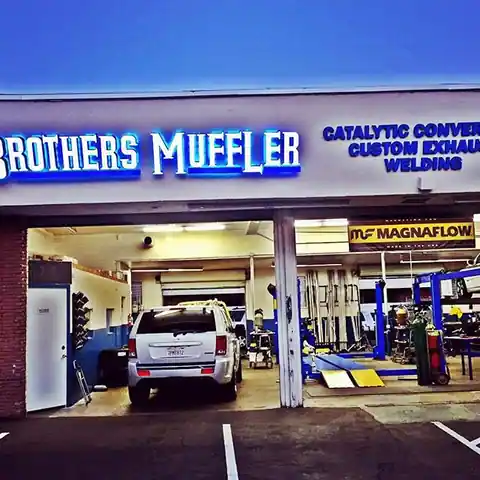 Brothers Muffler in Fontana