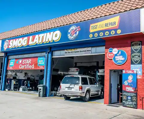 Smog Latino in Fontana