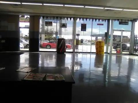 Charlie's Automotive Inc in Gardena