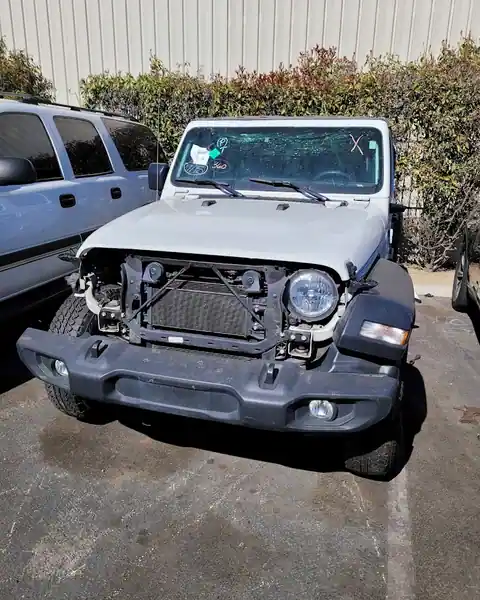J & S Auto in Gardena