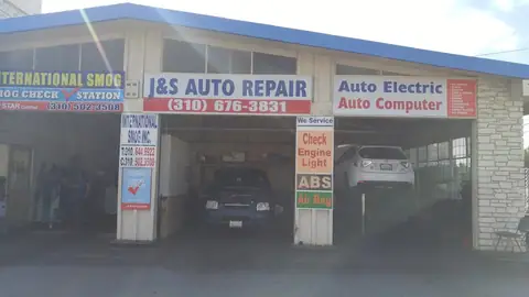 J&S AUTO REPAIR in Gardena