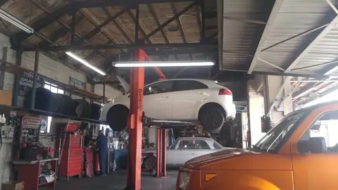 Brother's Automotive in Glendale