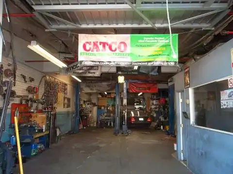 Fred Auto Tech in Glendale
