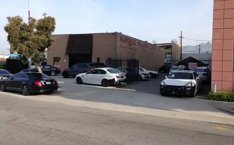Glendale Collision Center in Glendale