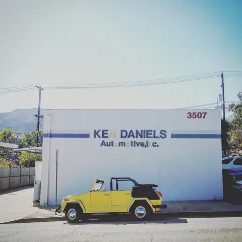Ken Daniels Automotive Inc. in Glendale