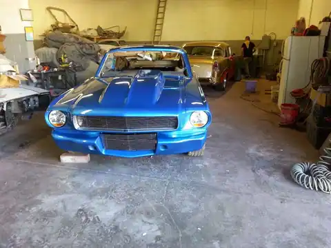 King's Auto Body - Custom Auto Body Shop | Auto Body Repair | Auto Collision Repair Glendale, CA in Glendale