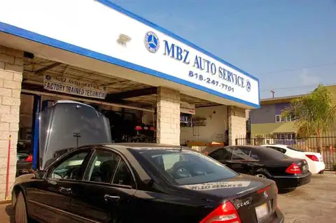 MBZ Auto Service in Glendale