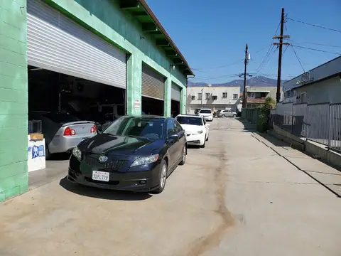 Miju Auto Repair & body in Glendale