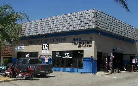 Art's Transmission in Glendora