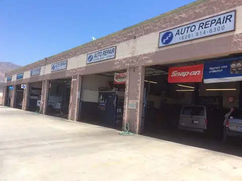 B & D Auto Repair in Glendora