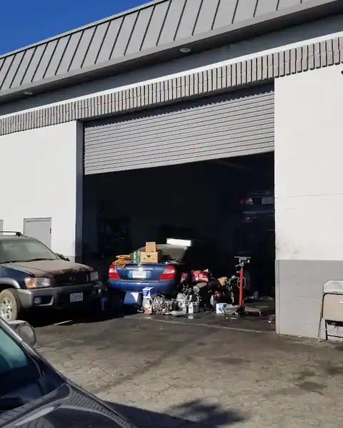 Indo Auto Repair in Glendora