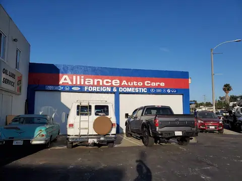 Auto repair in Harbor City, CA