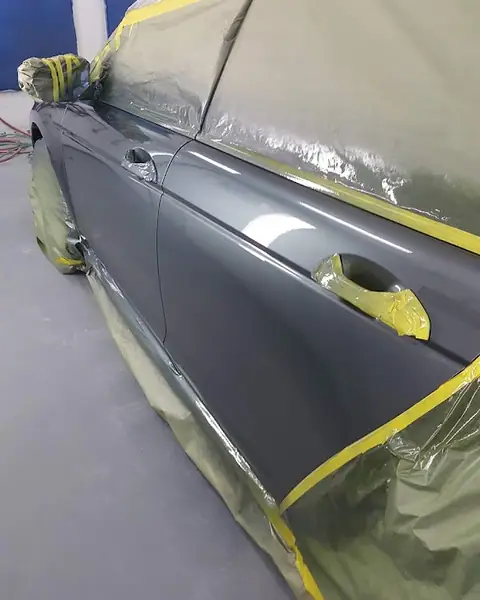 Fast Auto Collision Center in Hawaiian Gardens