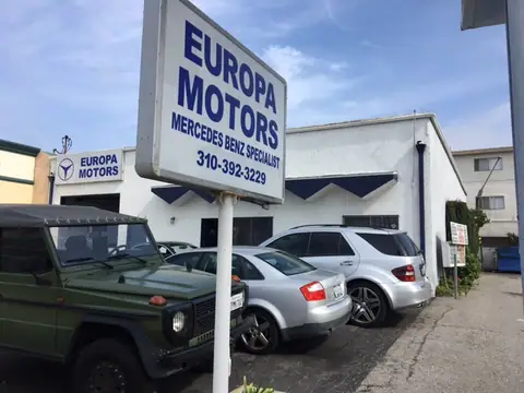 Europa Motors in Hawthorne