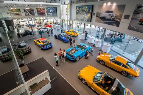 Porsche South Bay Service & Parts in Hawthorne