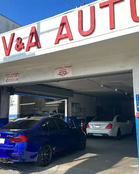 V & A Auto Body in Hawthorne