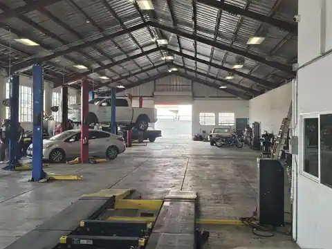J&H Automotive in Hemet