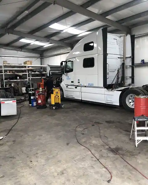 Five Rivers Fleet Services & Clean Truck Check in Hesperia