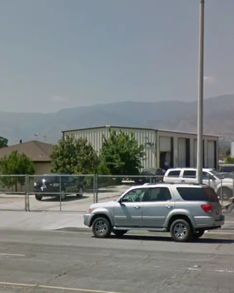 Royal Coach Auto Body in Highland