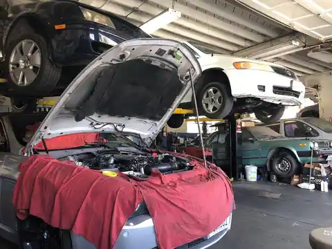 Navel Auto Repair in Huntington Park