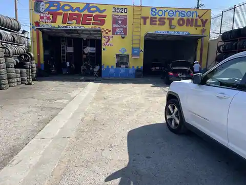 Oz Economy Tyres in Huntington Park
