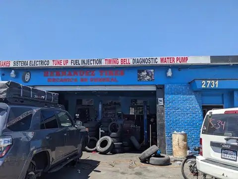 hernandez tires auto center in Huntington Park