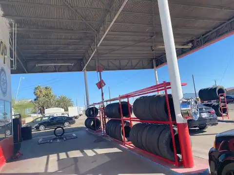 Guanajuato Tires in Indio