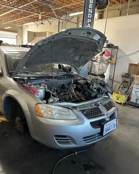 Izzy's automotive in Indio