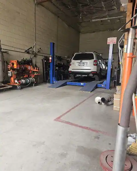 Muffler World in Indio