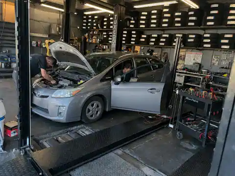 Auto Electric Repair in Inglewood