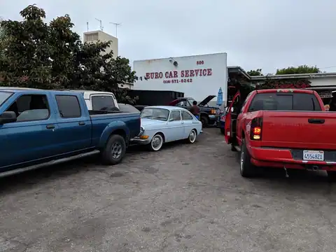 Euro Car Service in Inglewood