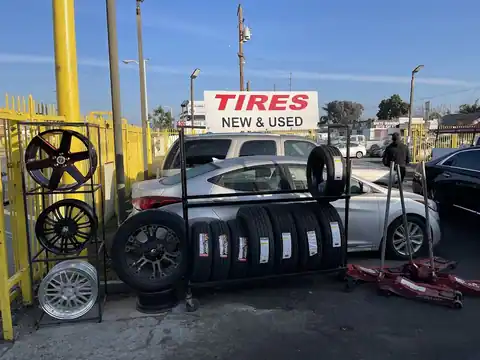 Express Tires Auto Shop in Inglewood