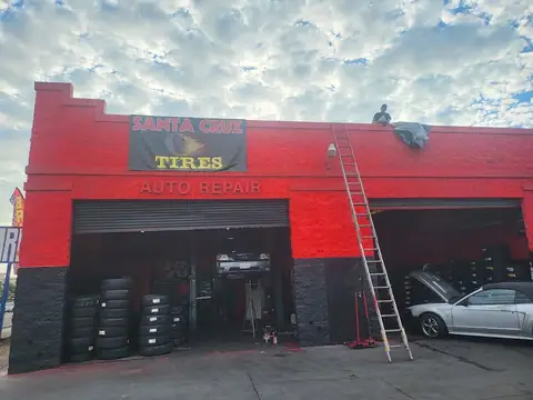 Family Auto Services in Inglewood