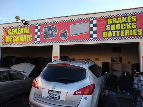 Tony's Tires & Wheels in Inglewood