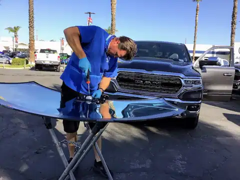 KD Windshield Repair and Auto Glass in Jurupa Valley