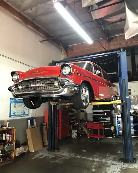 KP Auto Service in La Puente