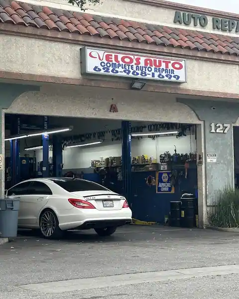 Velo's Auto in La Puente
