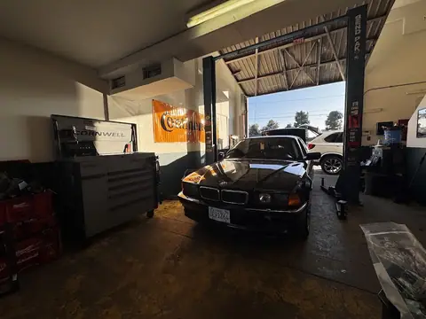 autobaukunst in La Verne
