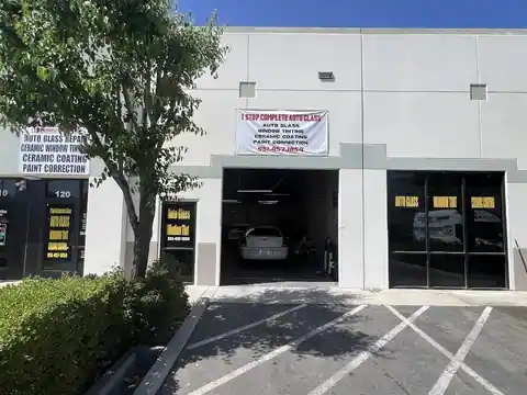 1 Stop Complete Auto Glass & Tint in Lake Elsinore