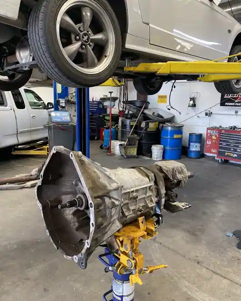 350 Auto Repair in Lancaster
