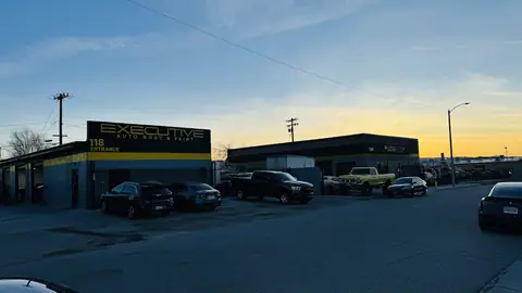 Executive Auto Body & Paint in Lancaster