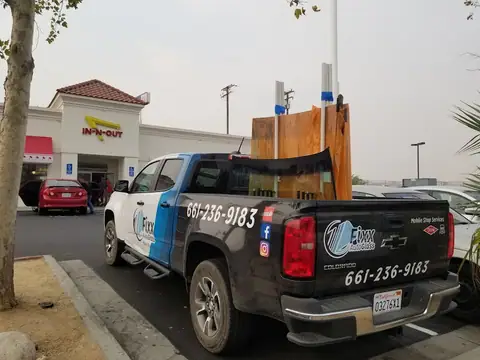 Fixx Auto Glass Mobile service in Lancaster