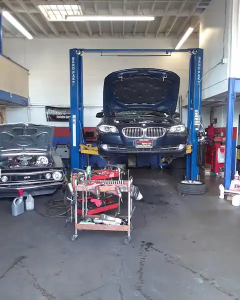 Hawthorne Auto Repair in Lawndale