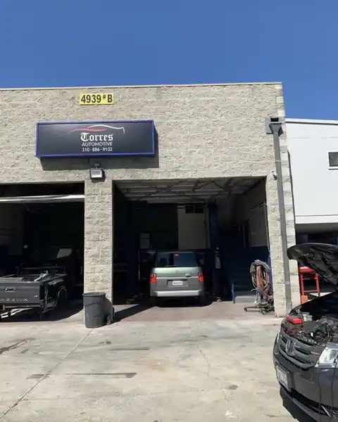 Torres Automotive in Lawndale