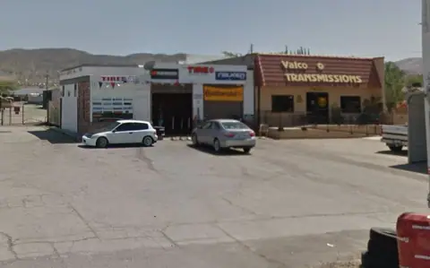 Junior Tires in Littlerock