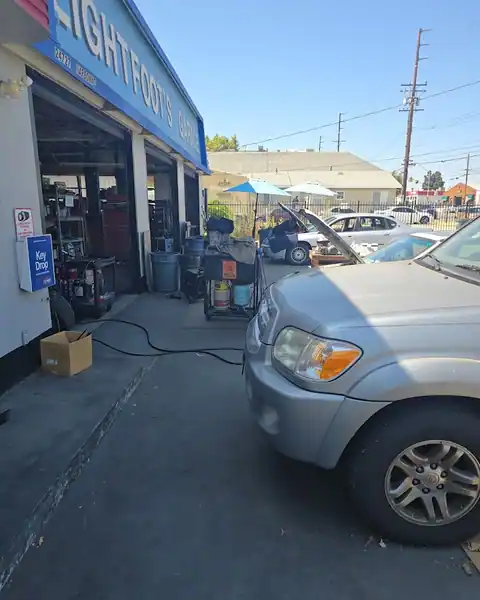 Lightfoot's Garage in Lomita