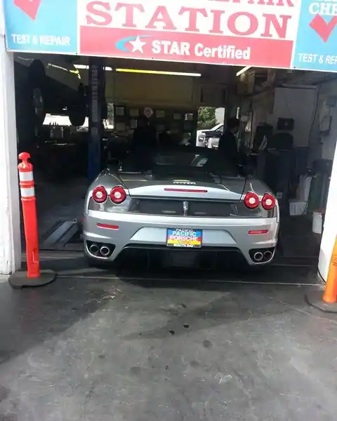 Nery's Auto Repair in Lomita