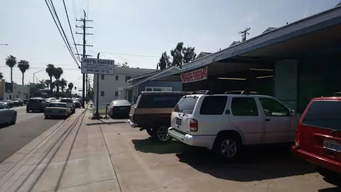 Art's Service in Long Beach