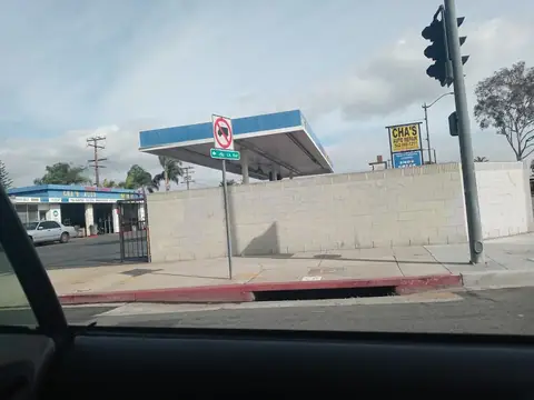 Cha's Auto Repair in Long Beach