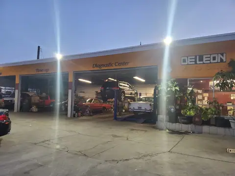 De Leon Auto Repair and Transmissions in Long Beach